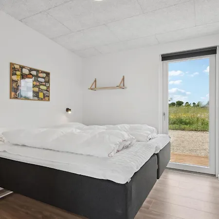 5 Bedroom Pet Friendly In * Børkop