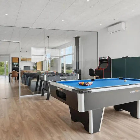 5 Bedroom Pet Friendly In Borkop * Hvidbjerg (Syddanmark)