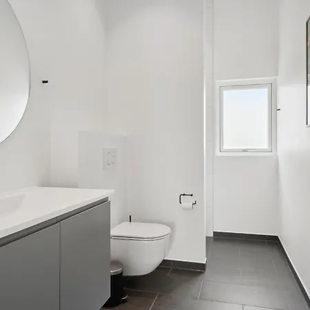 5 Bedroom Pet Friendly In Semesterbostad