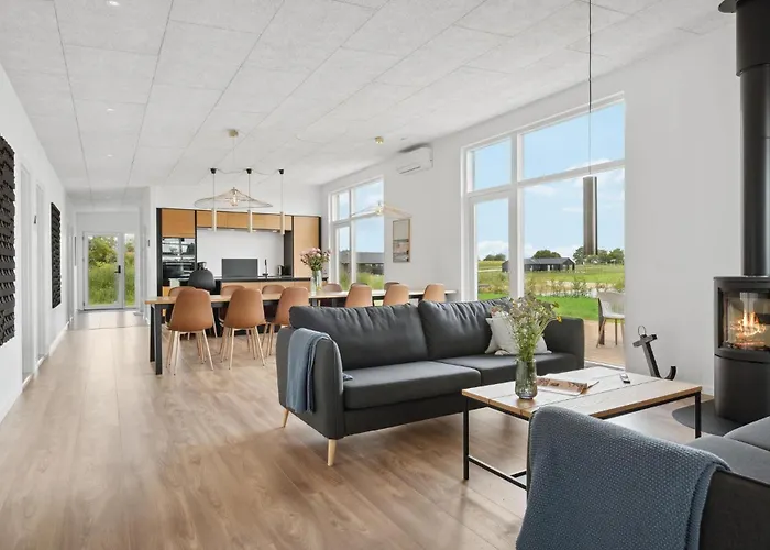 5 Bedroom Pet Friendly In Feriehus Børkop