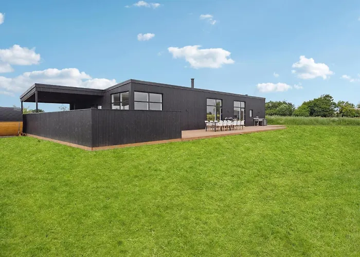 5 Bedroom Pet Friendly In Børkop