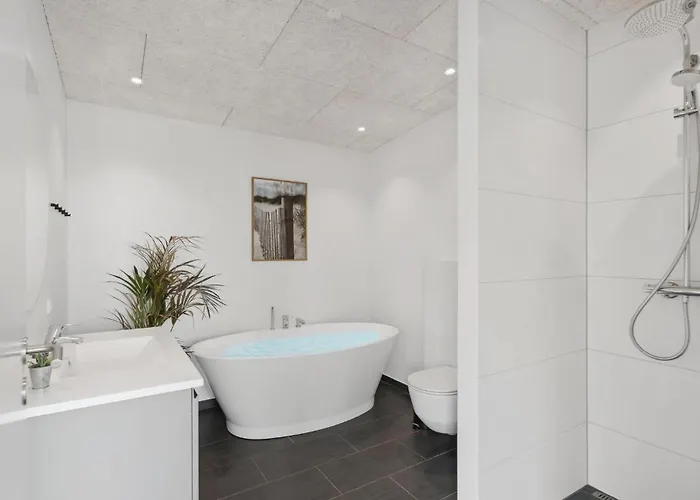 Nyaraló 5 Bedroom Pet Friendly In Børkop